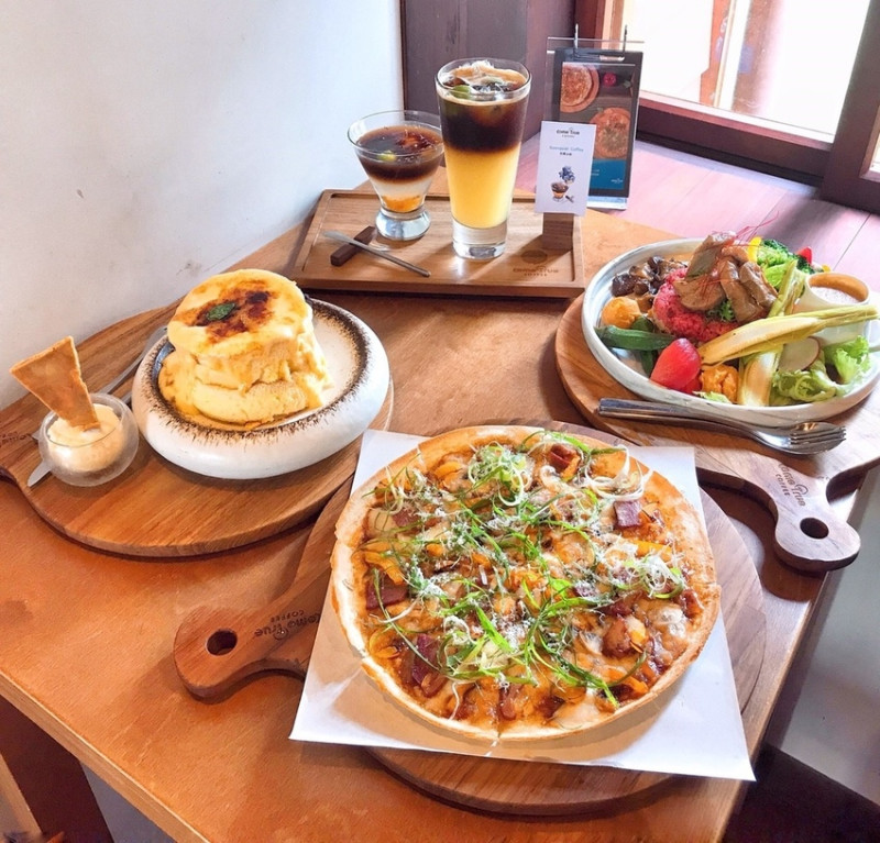 從台中開上來的名店!!!!─還有限定口味~ Come True coffee成真咖啡─【美食】桃園─附近超好拍