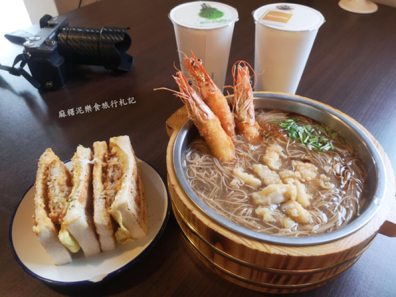 【台中 豐原】豐村國小附近，超浮誇人氣早午餐，炭烤吐司、麵線、漢堡、炸物『卯食堂』菜單