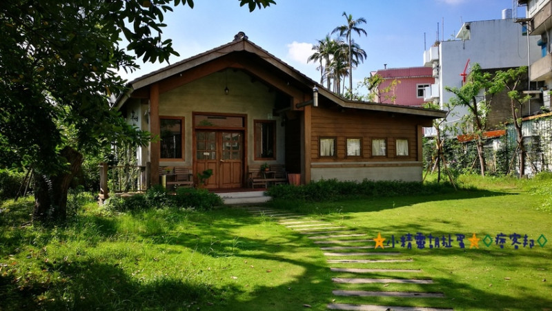 ※寵物友善餐廳※宜蘭羅東愛麗絲Elies輕料理廚房★小精靈胡扯蛋★2016.10.28