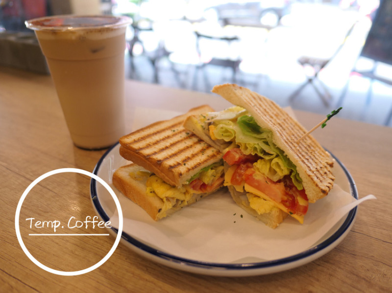 FOOD｜新北新莊—TEMP. COFFEE｜學區與鬧區內的平價早午餐｜新莊高中