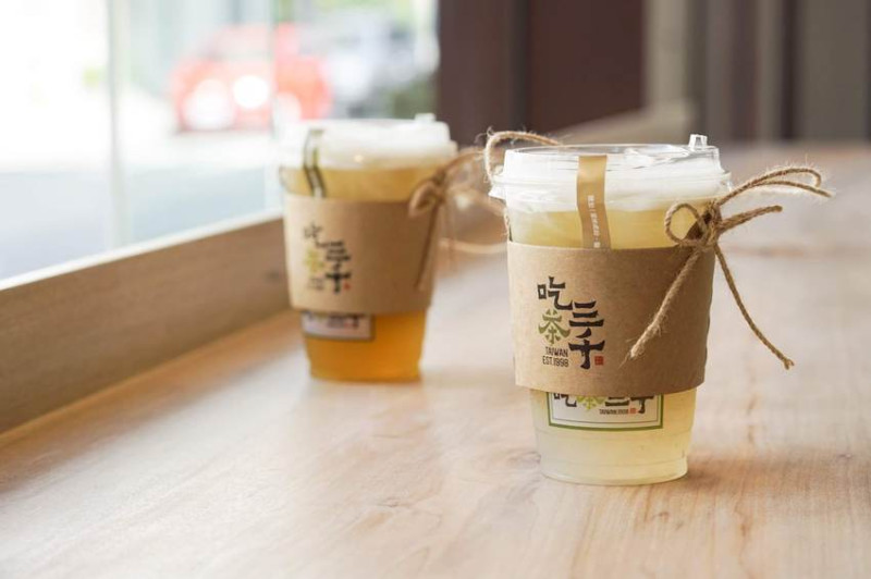 【 吃茶三千。CHICHATEA ／ 茶飲界藍瓶／都市的空中茶園／老宅IG網美必拍】台中