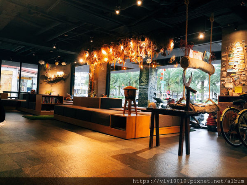 圓圓家出去玩《花蓮住宿》回然慢時旅居，讓人放慢腳步，充分享受度假感的花蓮平價旅店