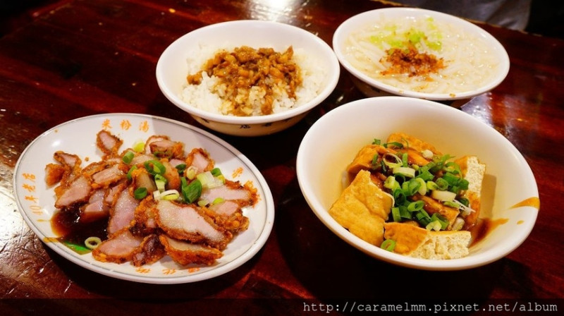 【台北中山】胡記通化街魯肉飯米粉湯 45年老店 古早味美食 中山區銅板美食 推薦 近國賓影城/長春路/大同高中/伊通街