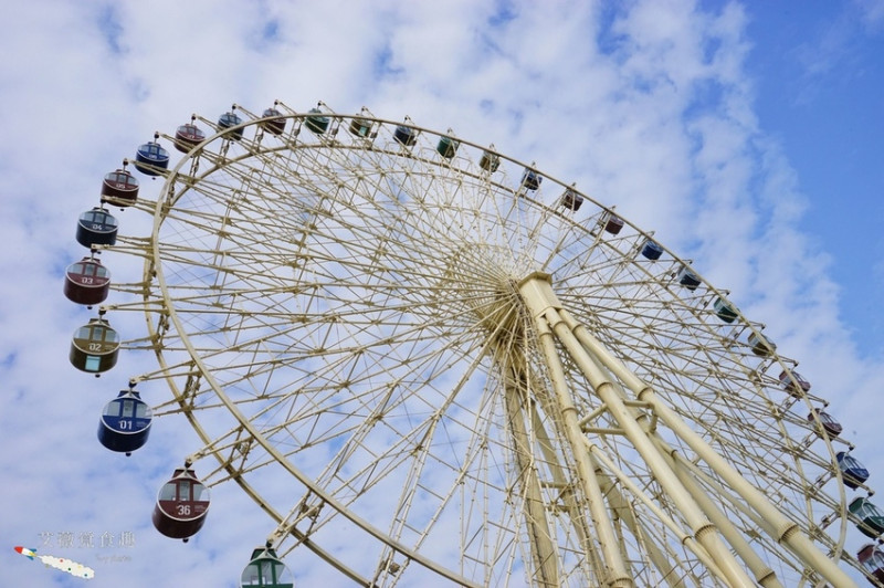 MITSUI OUTLET PARK 台中港 || 台中梧棲三井OUTLET全台首座海港摩天輪和海景誠品書店，絕對要看的OUTLET交通/逛街/美食攻略