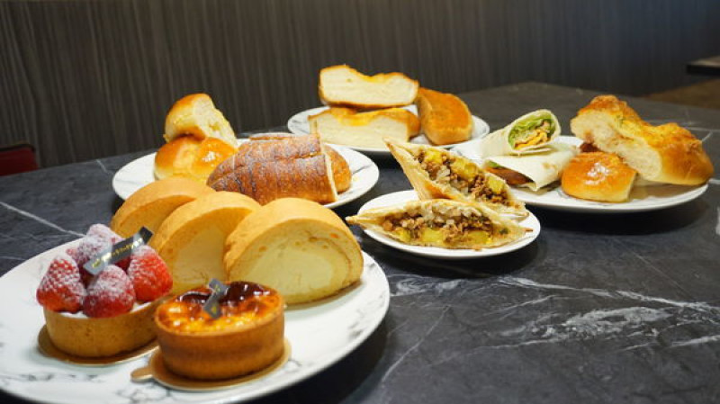 [台南美食] M2 COFFEE SHOP 天然手作烘培坊x平價單品手沖咖啡 /台南東區下午茶