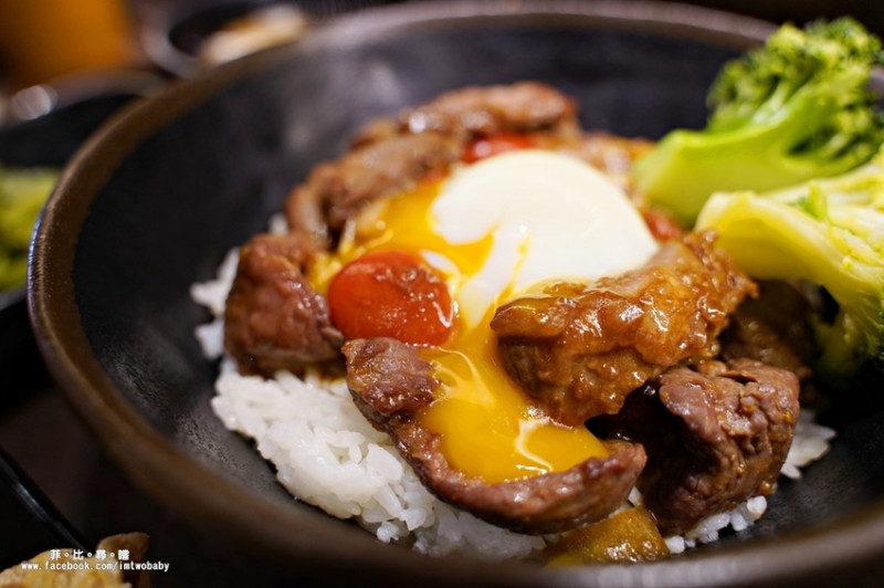 這味泰泰 Mrs. Thai 微風南山店 揮灑新鮮進口泰式香料魔法 多樣選擇百變風味泰正點！微風南山美食街/市政府站美食