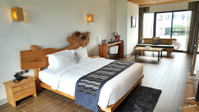 ★墾丁住宿★【嵐翎白砂渡假莊園】前有大尖山，後有白沙灣，賞夕陽不輸關山。