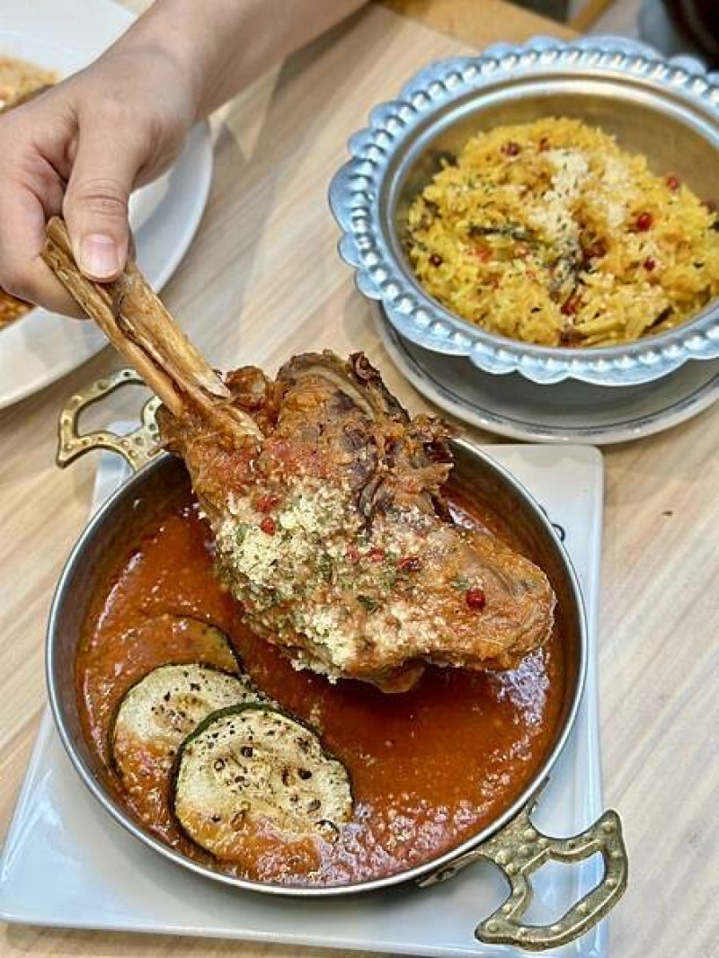 台北市南港區[南港美食] MADO土耳其餐廳 公司總動員 龍總有好康! 慶開工! 買一送一 #南港軟體園區美食 南港展覽館美食 @