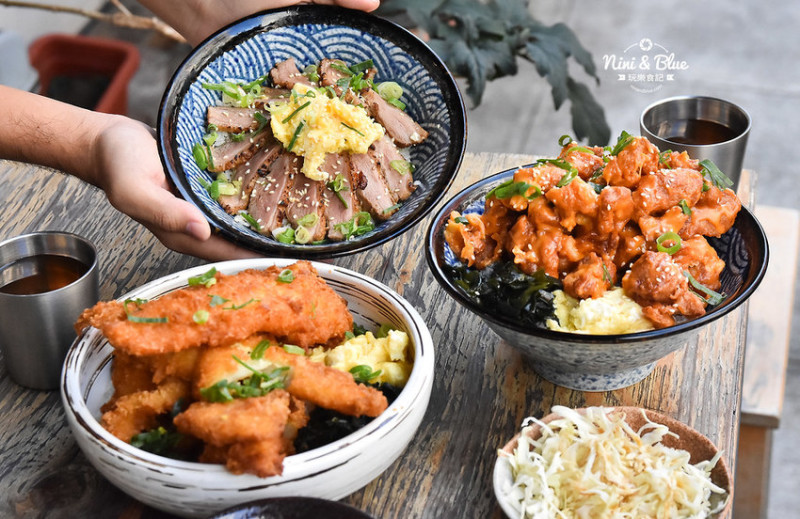 台中浮誇大份量丼飯，推薦炸好多魚丼升級版、唐揚雞丼，文內有菜單-妮妮布魯