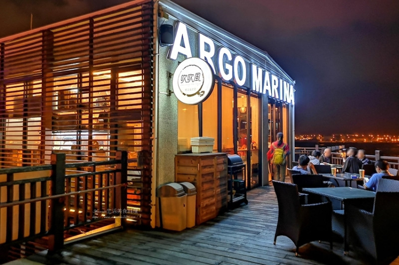 吹吹風精品咖啡-碼頭餐酒館-澎湖海港吹吹風、看夕陽、賞夜景