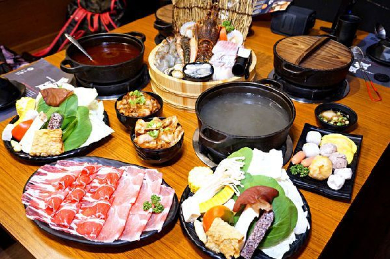 [嘉義美食] 小旬湯 樂農鑄鐵鍋 仁愛店-日式風格個人鍋物/ 雙人豪華龍蝦餐/ 嘉義火鍋推薦/ 嘉義聚餐推薦