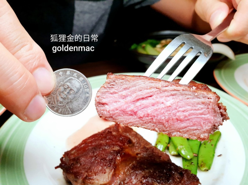 台中美食 │ 牧榖禾牛 79元起牛排牛肉麵一次滿足雙重享受 CP值超高碳烤冷藏牛肉 近勤美誠品 審計新村