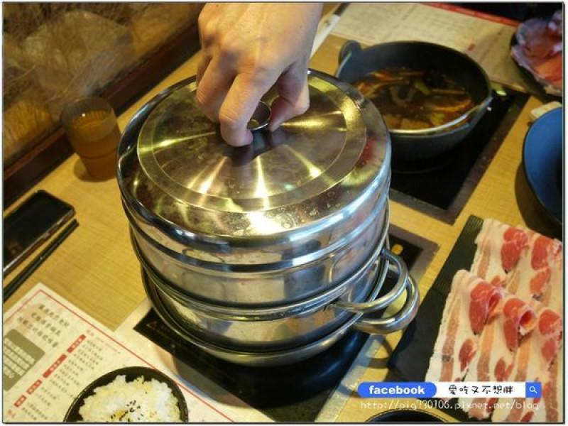 【汐止火鍋】連最後一口湯都要喝完！超香夠味蒜香奶味蛤蜊鍋超讚！石頭火鍋直接在你面前炒起來，香氣直逼你流口水！蘭亭序精緻石頭