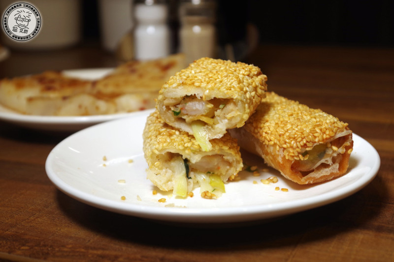 [港式點心．茶餐廳]香港跨界合作插畫公仔ｘ港式點心茶餐廳．道地香港味完整呈現在台北街頭．點開心 by HappiPlayground