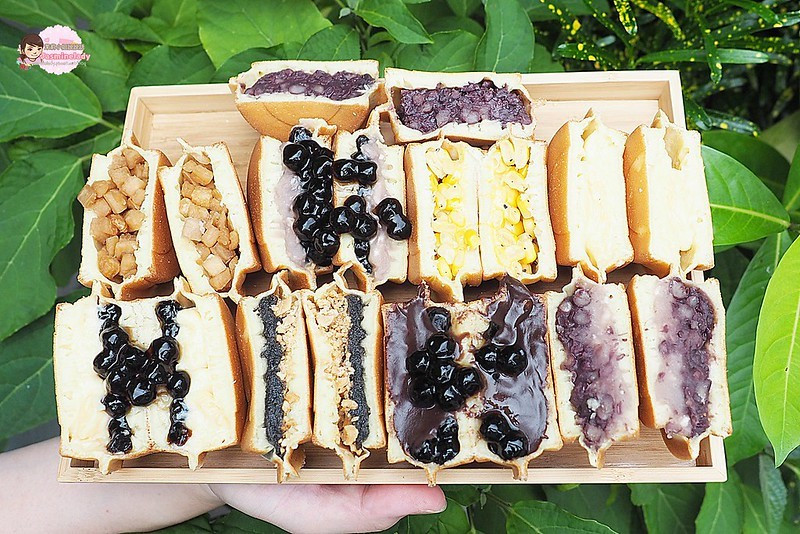 【高雄│鹽埕】初一車輪燒紅豆餅│安心‧美味‧加了珍珠爆漿車輪餅好誘人！