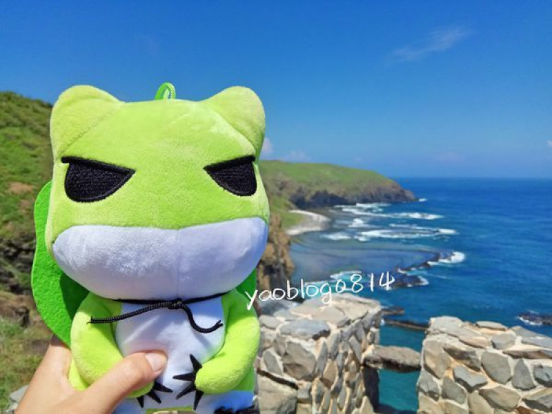 【澎湖七美嶼│景點】大獅與龍埕海蝕平台＊老鷹展翅 蟠龍戲珠 石獅背影