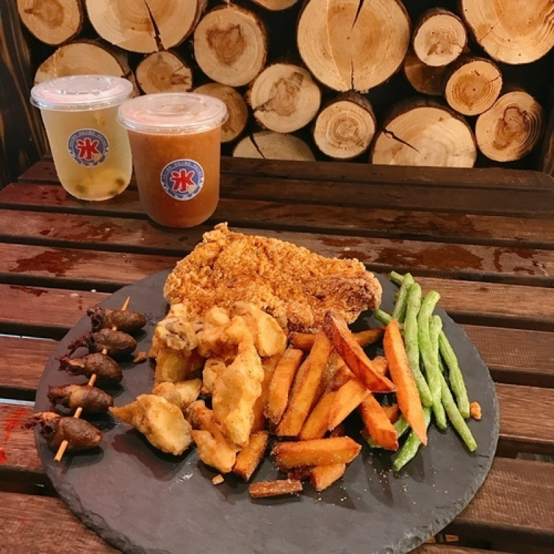 🍄怪獸小雞排 臺北美食-劍潭站-eateatforfun