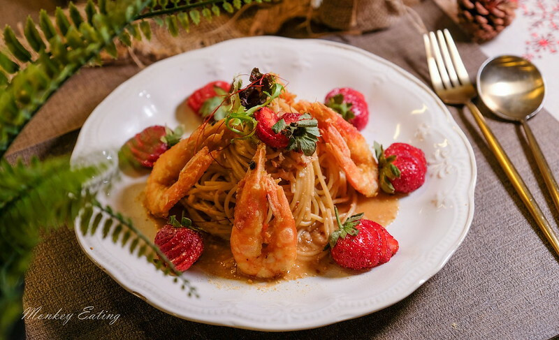 村口微光一中店│季節限定草莓義大利麵！老宅餐廳創新滋味，一中商圈巷弄美食