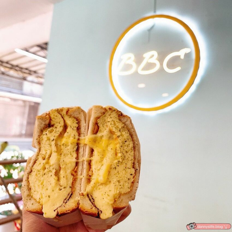 BBC早午餐俱樂部 │台北松山美食•美味起司厚蛋花生 - 丹尼的吃喝玩樂