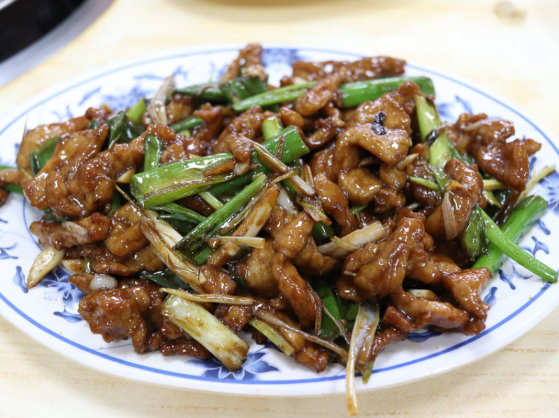 阿輝牛肉城，新店大坪林美味現炒牛肉料理/牛肉火鍋，N訪大推 - Lexies Blog，寫食派
