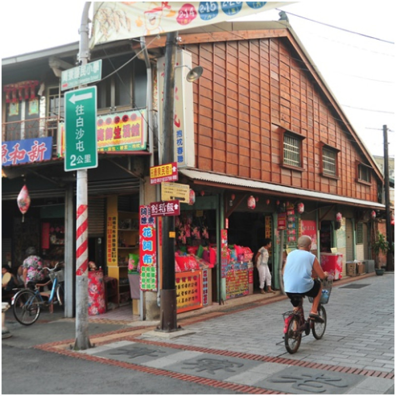 陳嘉玲ㄟ厝底呷！超夯台劇「俗女養成記」拍攝場景大公開，7個菁寮老街、後壁景點推薦，一起感受台南人專屬的老街小旅行。