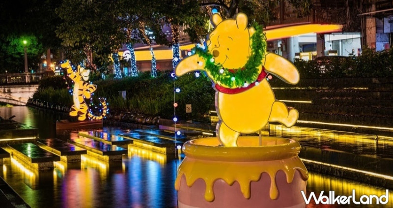 5萬人擠爆台中！「台中耶誕夢想世界」驚豔登場，米奇、米妮、小熊維尼造型燈箱萌翻天，超夢幻場景讓所有迪士尼迷全嗨翻了。