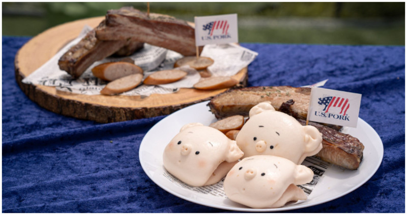 台美野餐跨界新火花，「美國豬肉」化身風格野餐日主角，暢玩真心話大冒險。