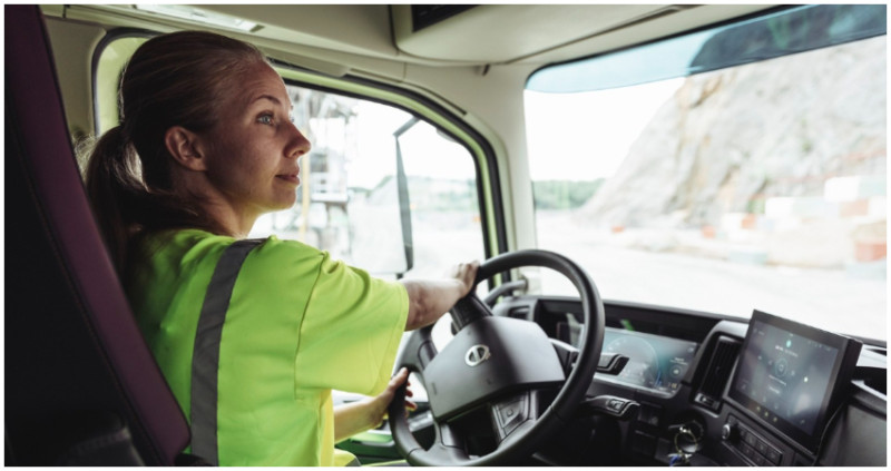 太古商用車發起IRON LADY女力駕訓學院，暖心回饋社會驅動產業迎向雙贏。