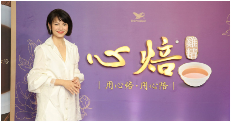 李心潔南下高雄，用心陪伴粉絲！現場太熱情，直接公開演唱會細節，還有機會免費獲得門票。