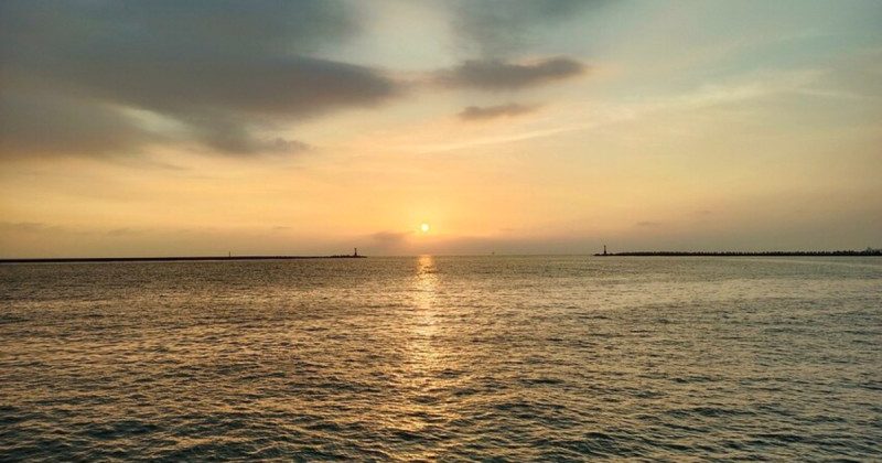 高雄景點8選搭捷運就到！從西子灣玩到鳳山不用怕塞車。