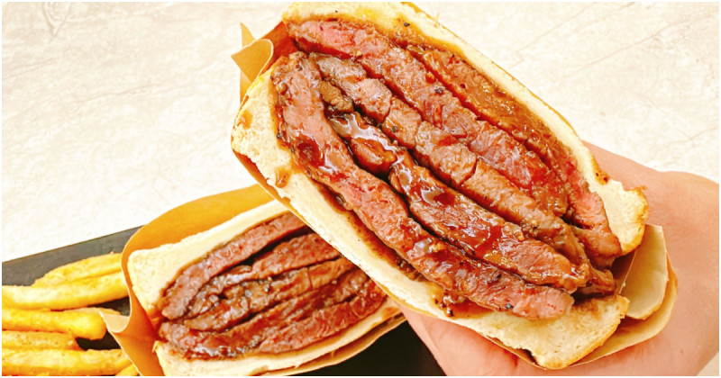 台北波麗路牛排三明治推薦！90年老店必吃超厚爆汁牛排三明治。