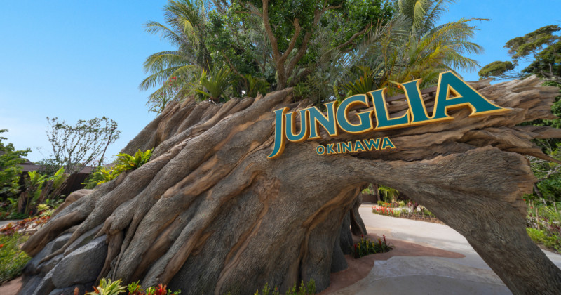沖繩全新主題樂園「JUNGLIA OKINAWA」開幕倒數計時，巨型生命樹+無邊際溫泉打造度假天堂。