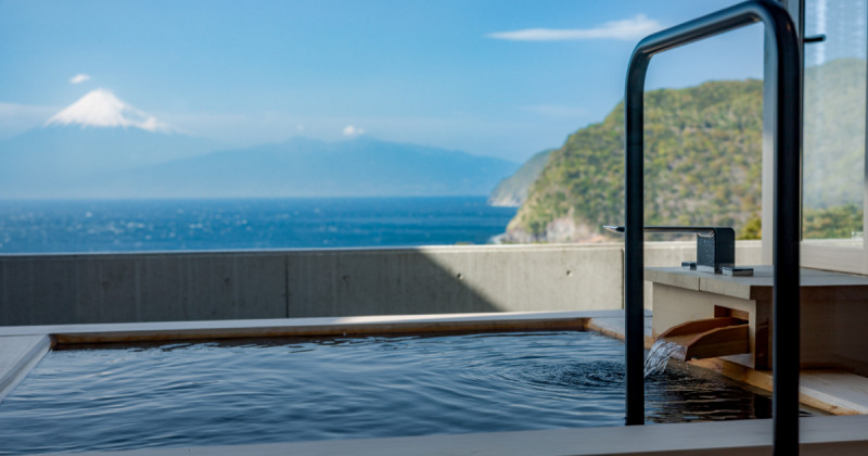 靜岡隱藏版新溫泉旅館，能獨享富士山與海景的小型飯店，每間都有露天溫泉和私人三溫暖。