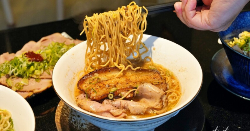 公館美食推薦7選！拉麵免費加麵吃到飽 390元威靈頓牛排，超高CP值公館美食全收。