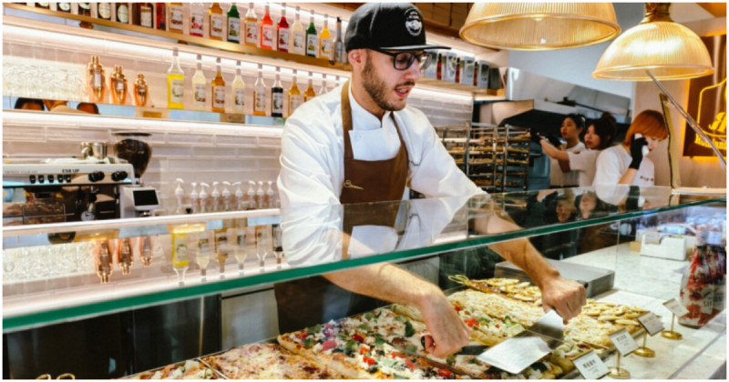 高雄披薩新選擇！Rom’antica Pizza羅馬披薩青海店，高雄美術館餐廳聚餐首選。