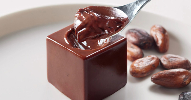 新千歲機場每日限量100組，札幌高級巧克力專門店北海道生巧克力蛋糕全新登場。