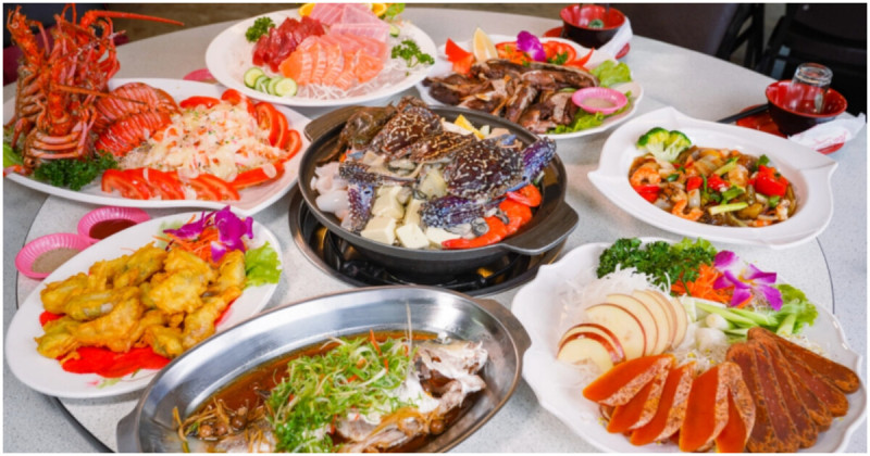 東港海鮮推薦！珍珍海鮮 活體海鮮現點現煮、免費包廂與停車場，內行人都吃這家。