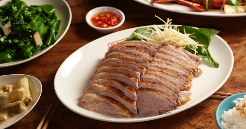 大巨蛋美食地圖再加1！鵝肉川臺菜 光復分店開幕優惠芋頭米粉吃到飽，經典老街鵝肉限量供應。