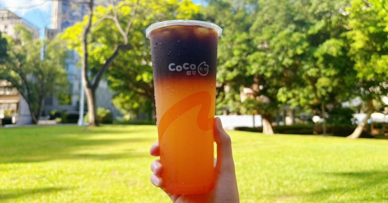 買一送一CoCo必喝！冬韻擂焙珍奶買一送一，加碼新品紅柚香檸美式買一送一。