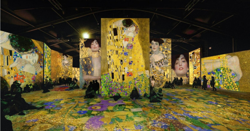 藝術家克林姆沉浸式展覽登陸大阪，360度黃金世界配樂香氛全感官體驗，奧地利黃金畫家經典重現，五感沉浸藝術饗宴。