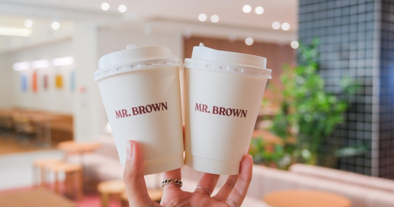 伯朗咖啡大升級！咖啡自取機買一送一，開心抹茶奶蓋椰子美式必打卡。