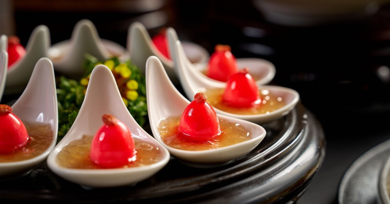 重現昭和天皇來台宴席！台北福華蓬萊邨主廚陳冠閔以Fine Dining手法打造尊榮天皇御宴。