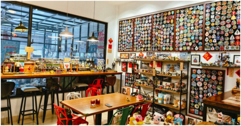 軍事迷必訪高雄早午餐！厚福早午餐 結合空軍收藏的彌陀美食，現炸雞腿、厚切牛排拼盤超有誠意。