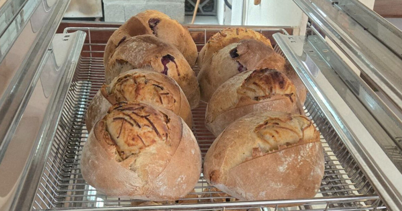 基隆麵包店推薦！舞麥窯 手工窯烤麵包必吃、天然酵母製作，基隆暖暖美食推薦。