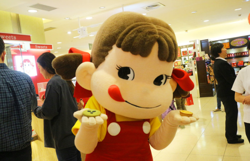 和PEKO醬一起拍照放閃吧 ~ 不二家PEKO現身台北，一起拍照打卡還加送新品-PEKO嘟嘟蛋糕，限量100份！