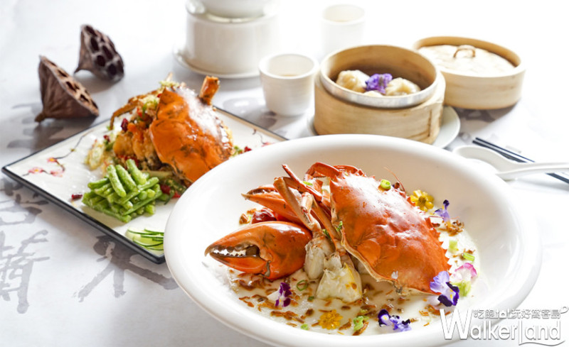 肥美秋蟹在花叢中現身！台中福華大飯店海華樓為「2018年臺中世界花卉博覽會」推出色香味俱全「花與蟹」。