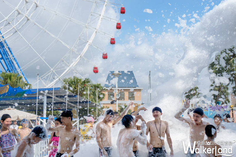 盡情玩翻天！麗寶樂園暑假限定「反應過激的貓」、「名偵探柯南」等超萌人氣角色們出沒。