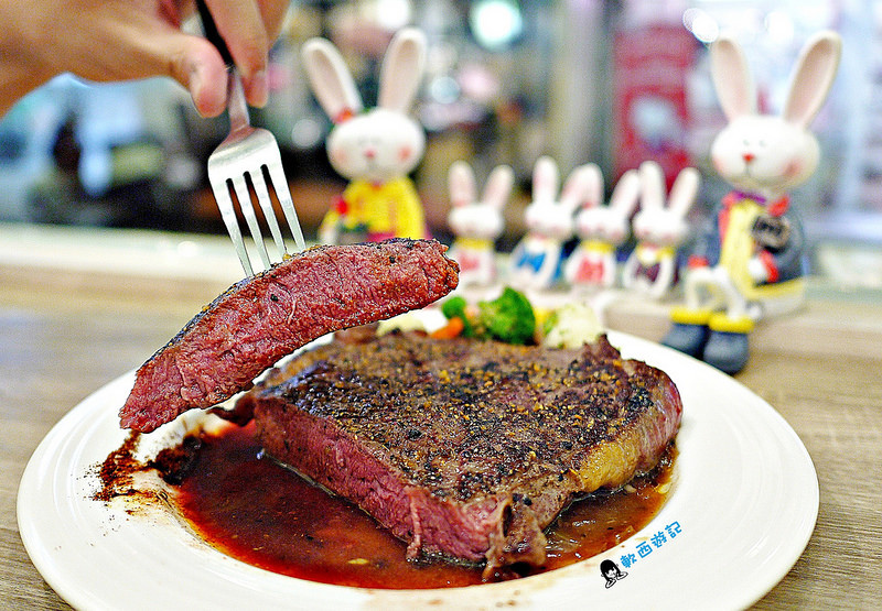 公館站美食》 YumYum好吃好吃●超平價16oz大份量牛排 公館學生族大口吃肉好選擇!!!