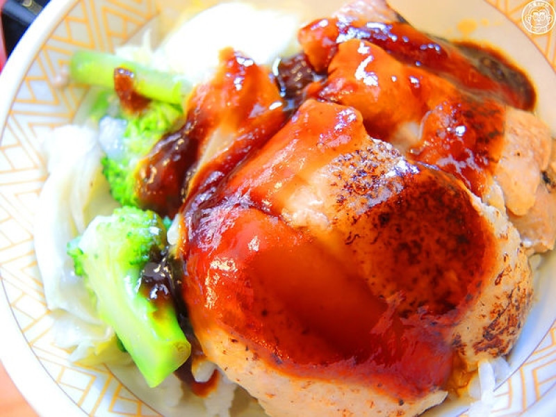 呷飽祙【台北中正･すき家(SuKiYa)】又一新開店加入牛丼飯大亂鬥啦