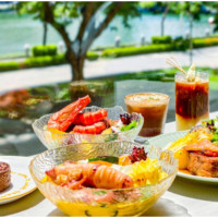 高雄愛河咖啡廳推薦！築典咖啡 邊享高雄早午餐、義大利麵邊賞愛河美景。